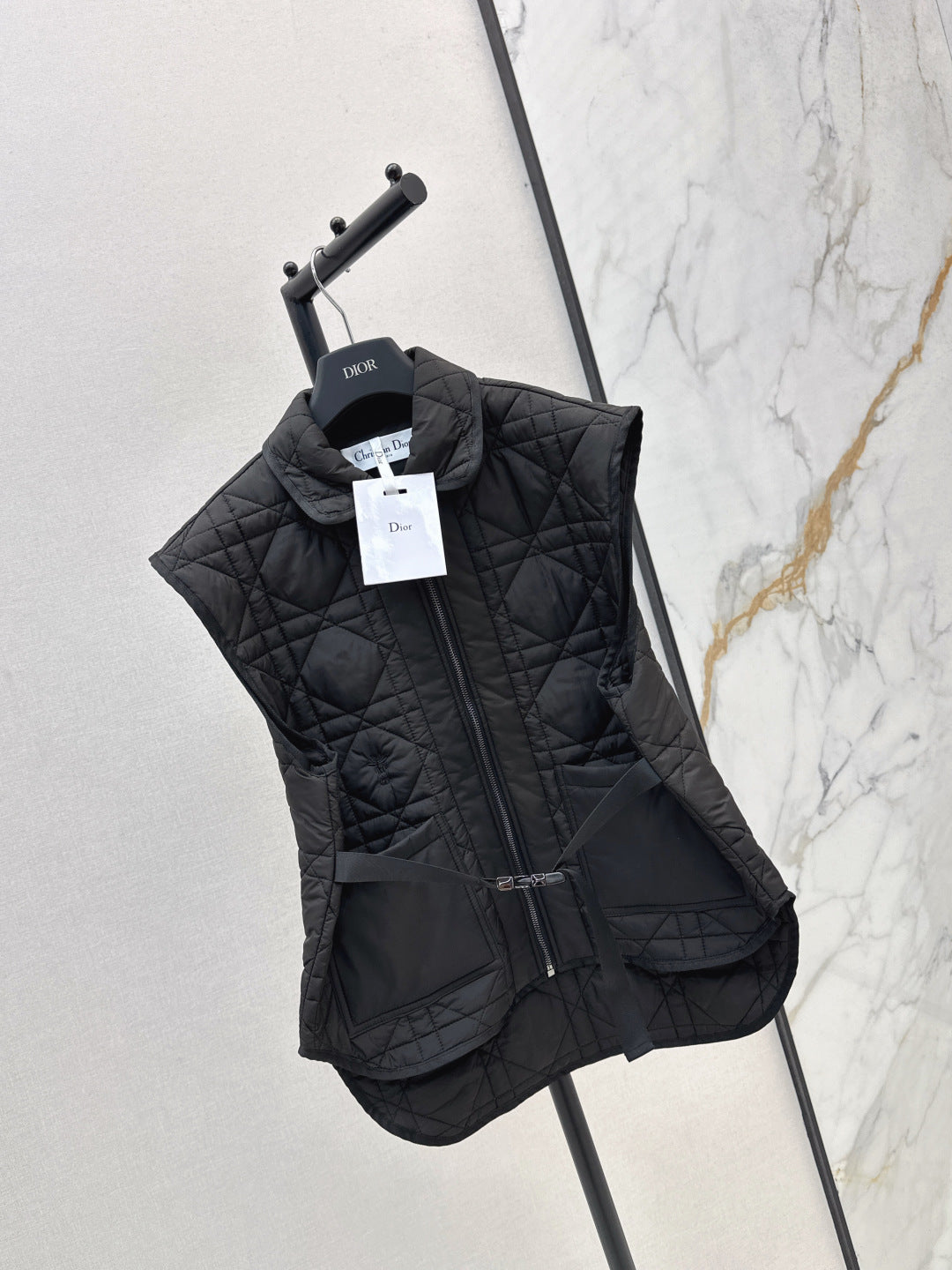 CD 25fw padded vest