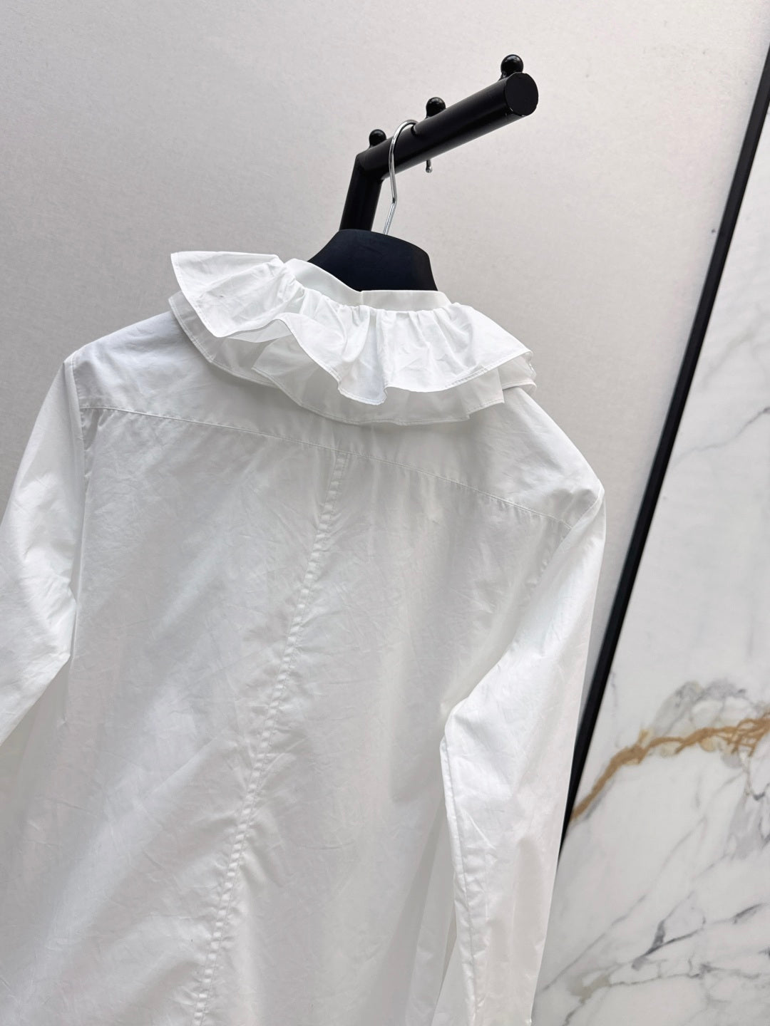 CD 25fw ruffle shirt