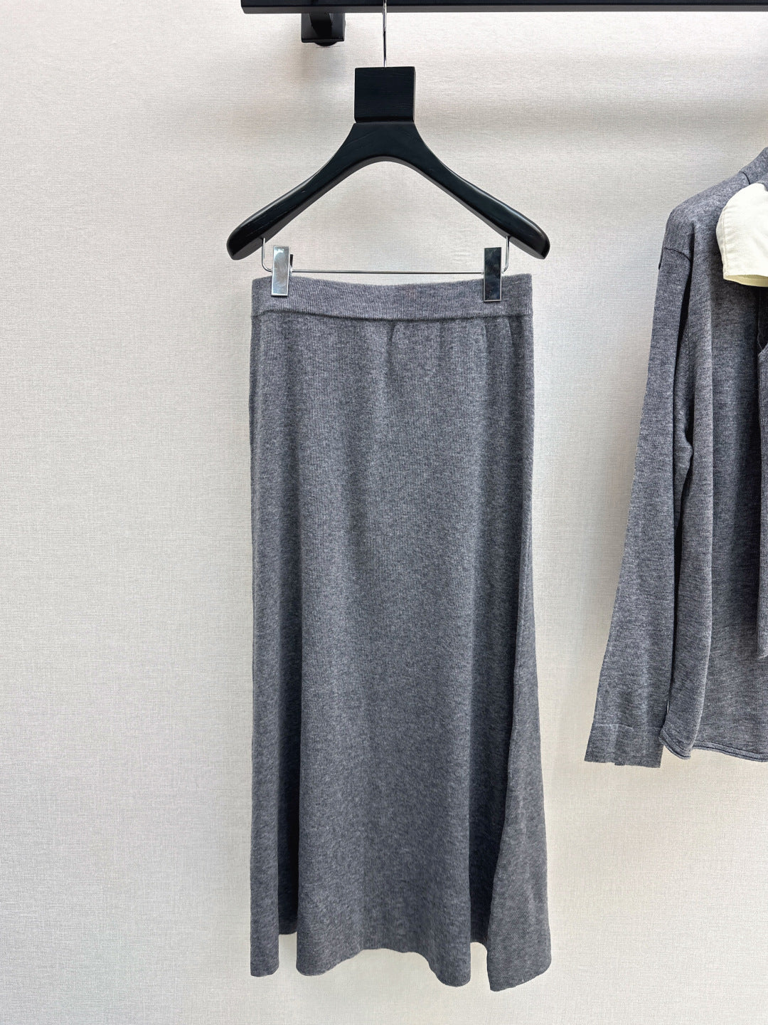 Max 25fw knit vest cardigan skirt set