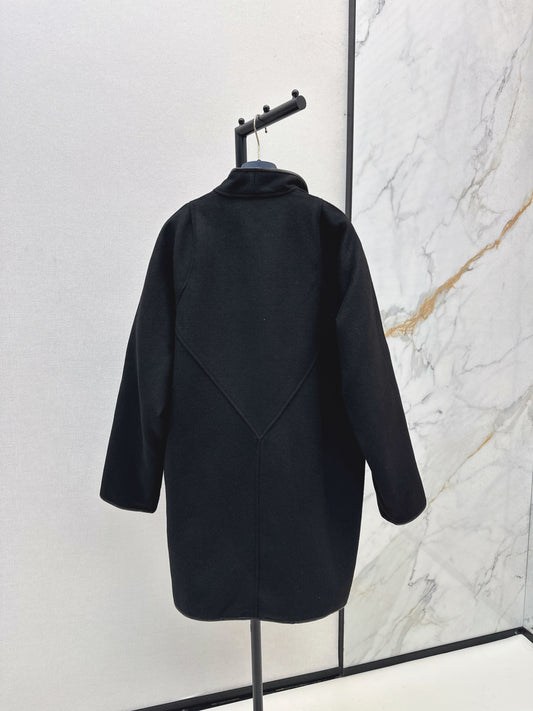 Louis 25fw reversible coat