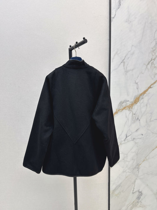 Louis 25fw reversible coat