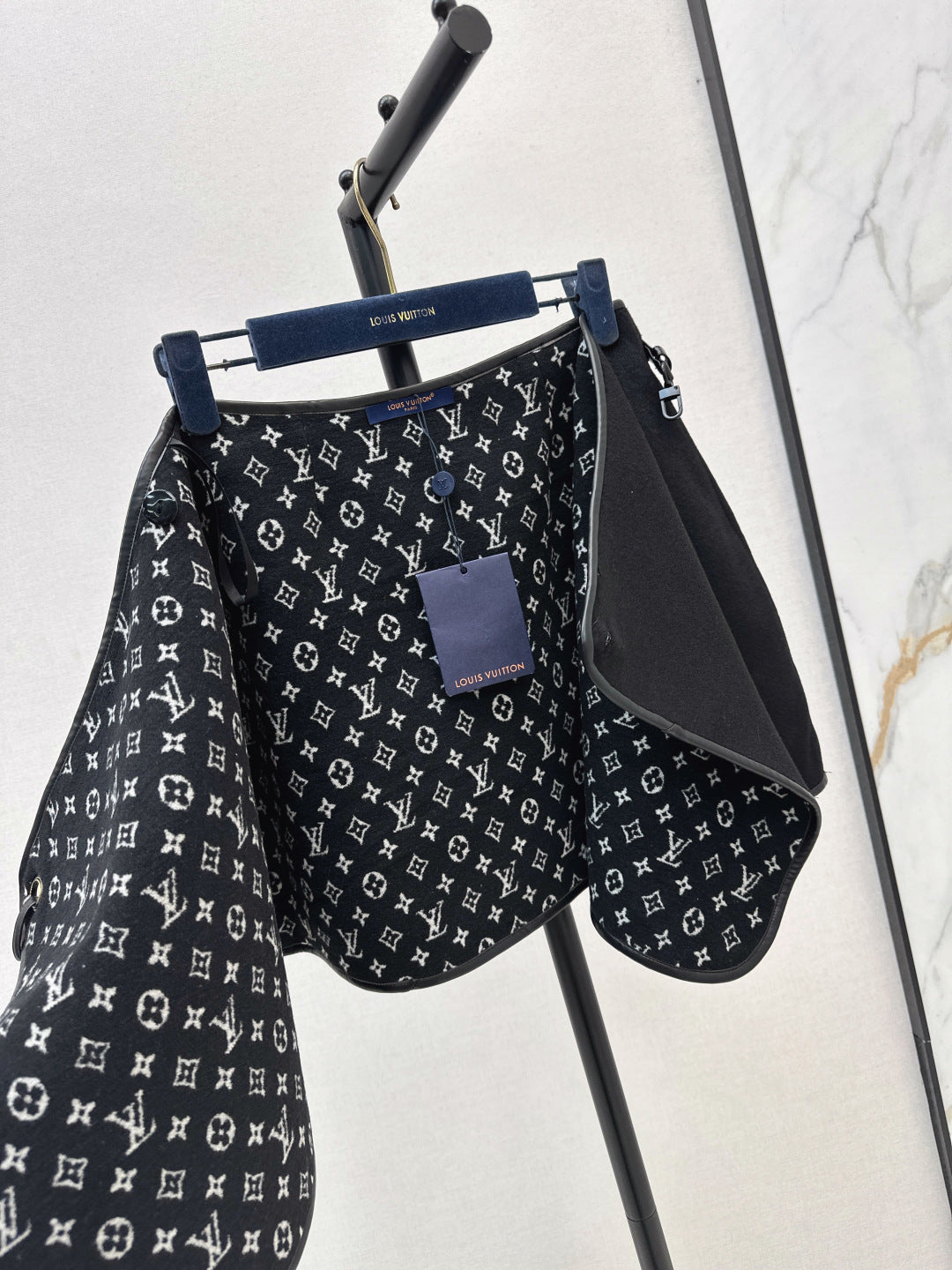 Louis 25fw reversible skirt