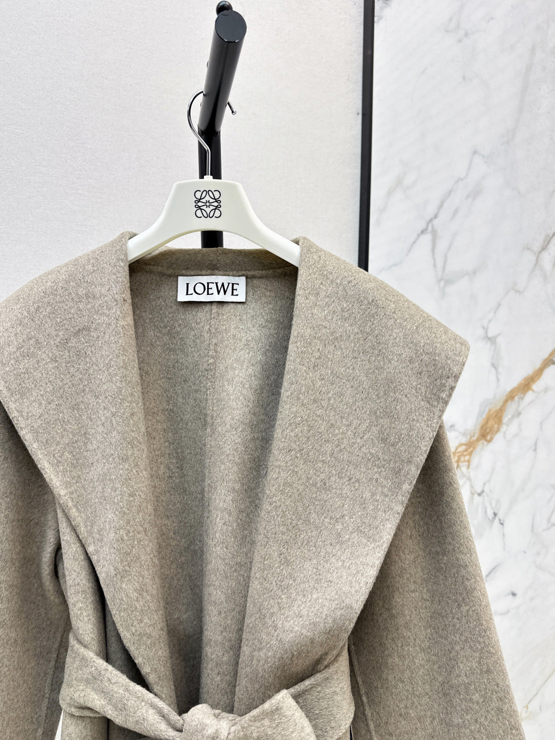 Loe 25fw reversible coat
