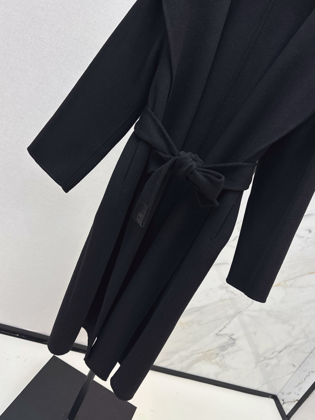 Loe 25fw reversible coat
