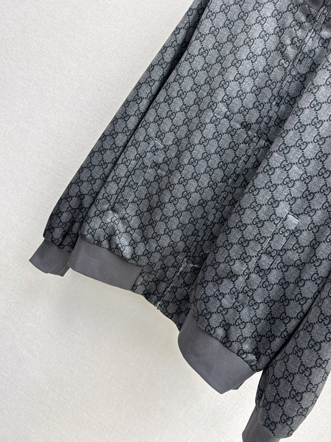 Guc 25fw jacquard tracksuit