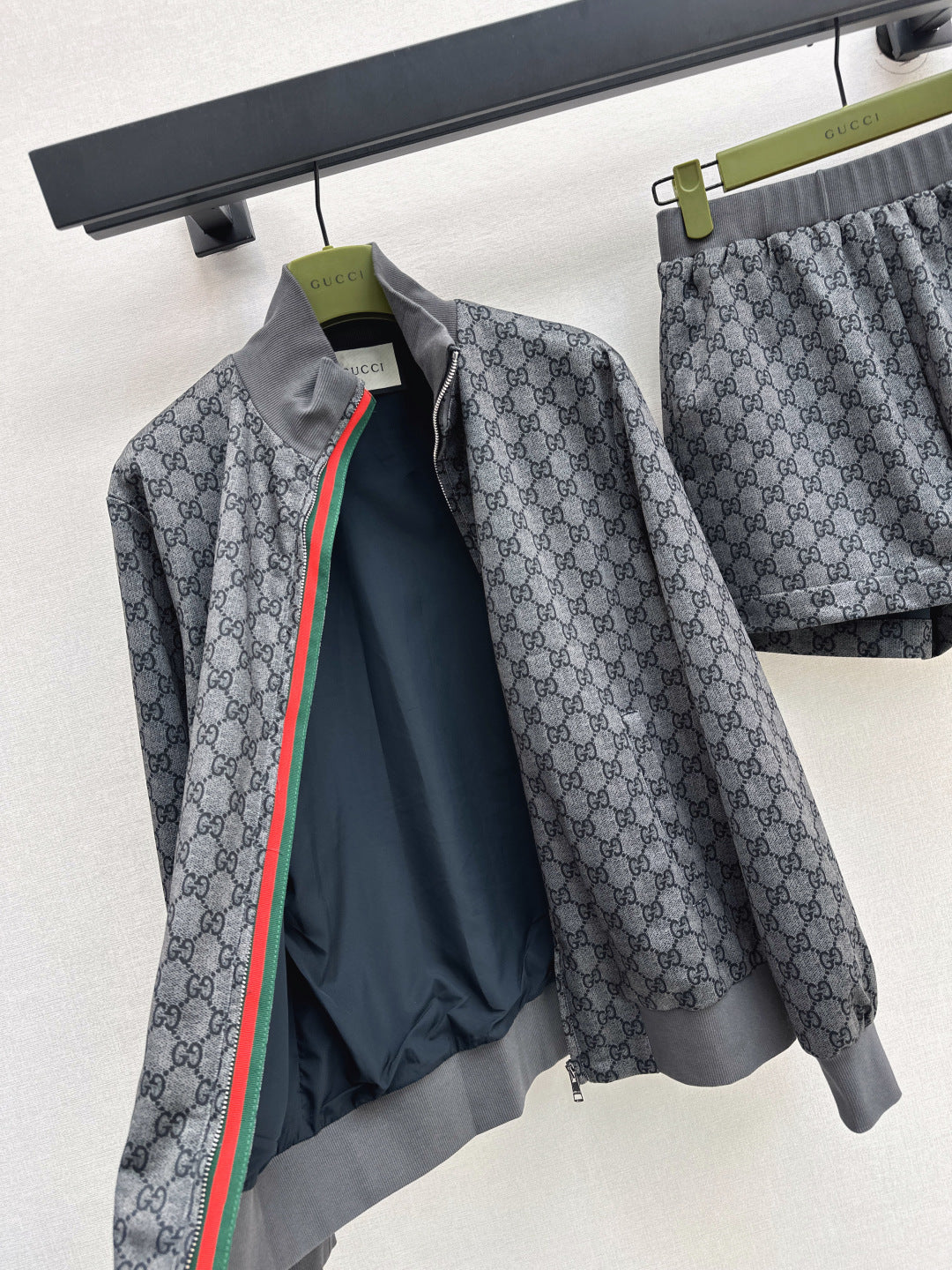Guc 25fw jacquard tracksuit