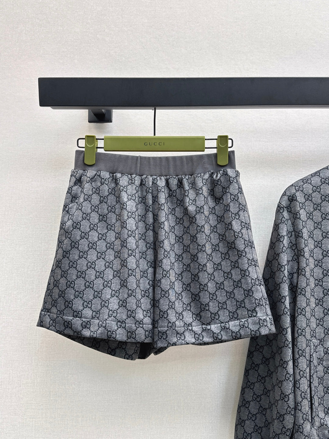 Guc 25fw jacquard tracksuit