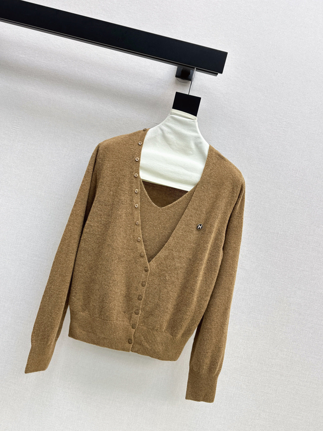 Herm 25fw knitted cardigan