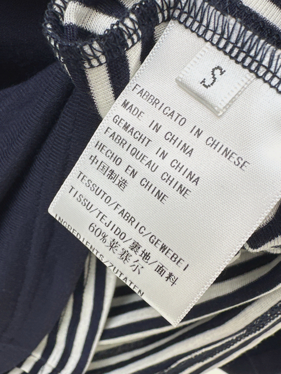 Miu 25fw off-shoulder shirt