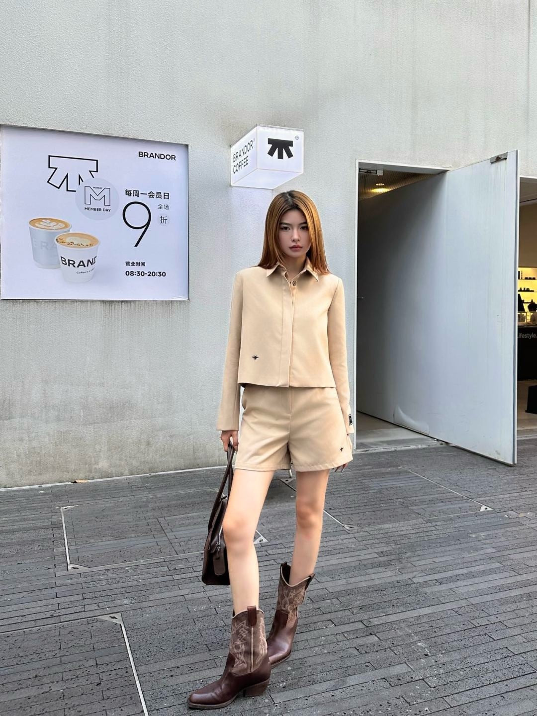 CD 25fw embroidered suit