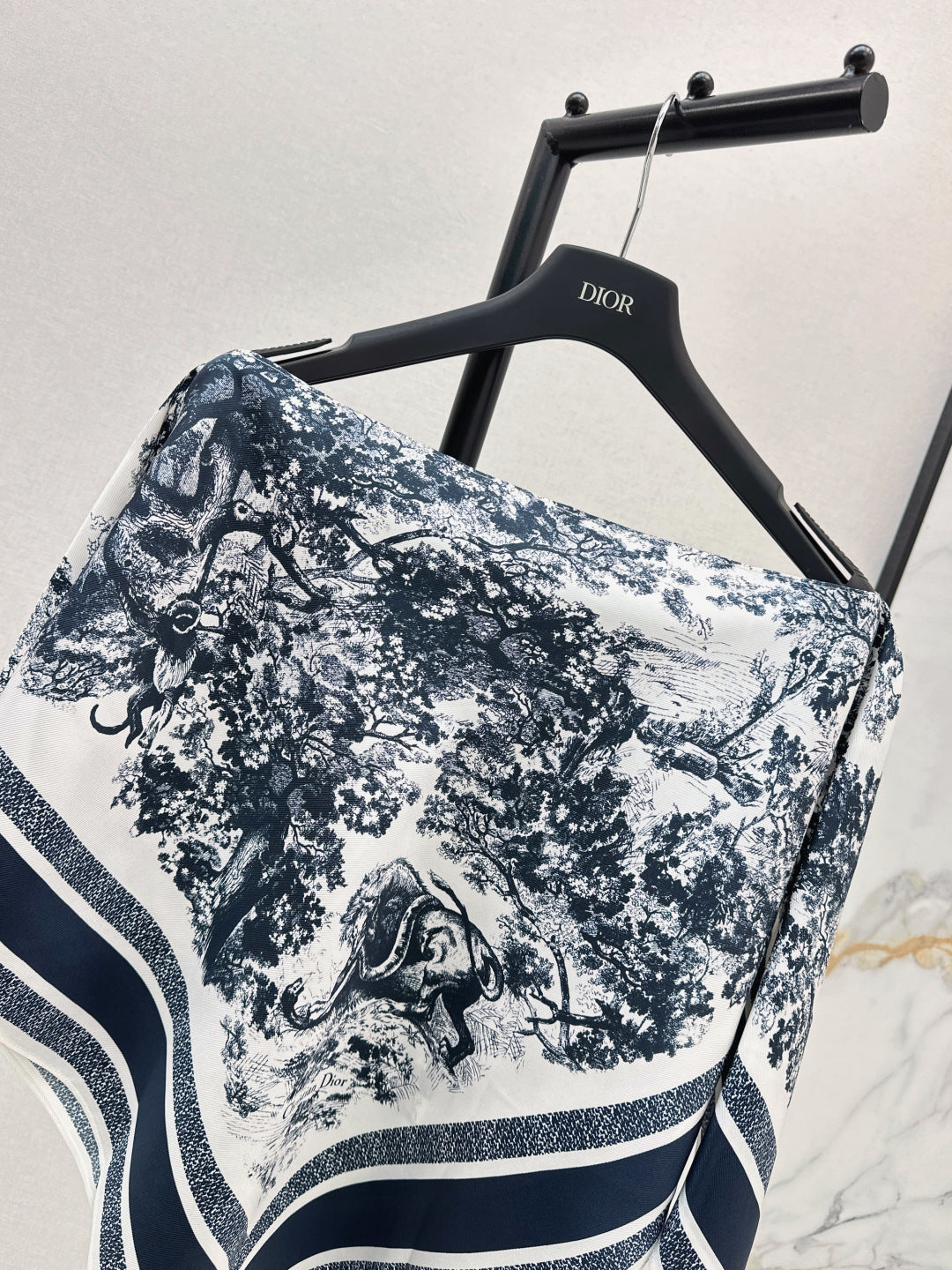 CD 25fw silk cape shirt