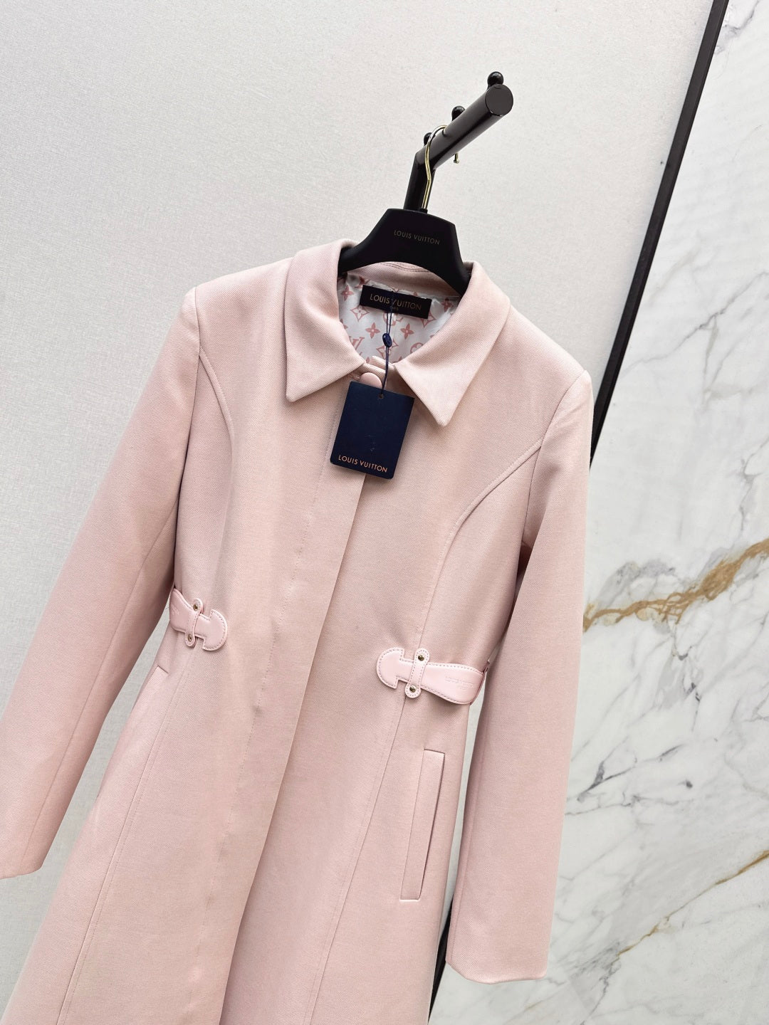 Louis 25fw lapel coat
