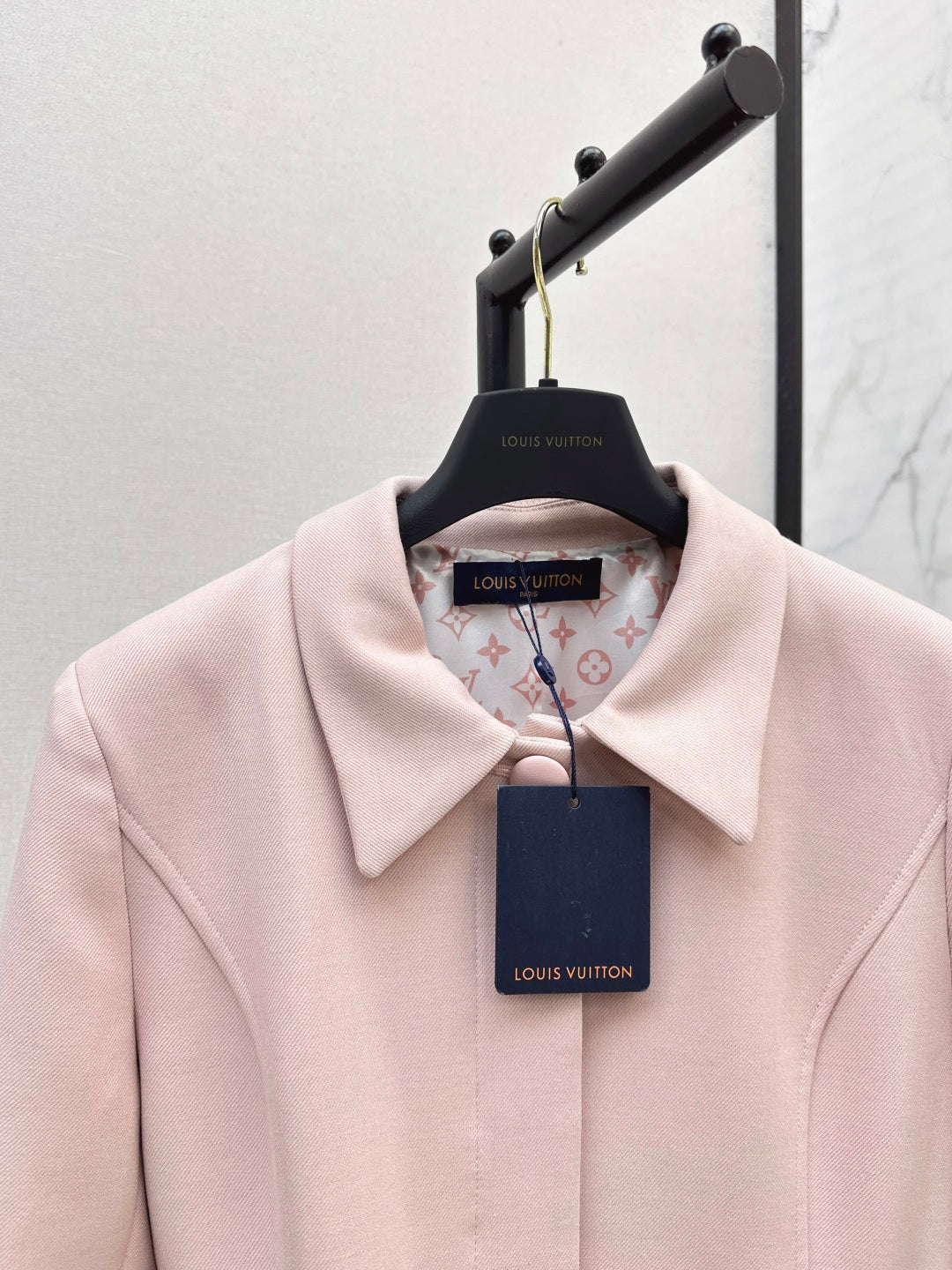 Louis 25fw lapel coat