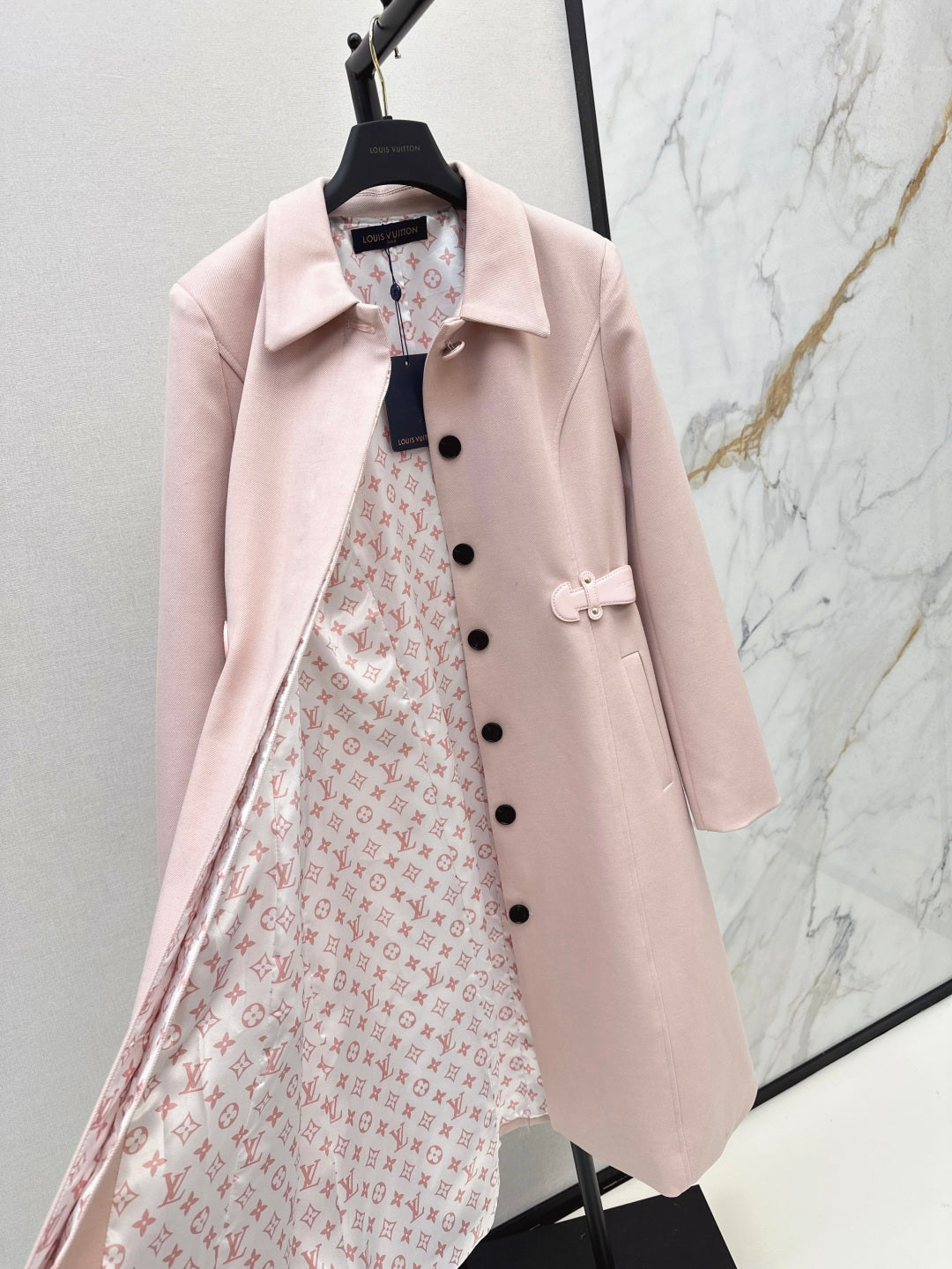 Louis 25fw lapel coat