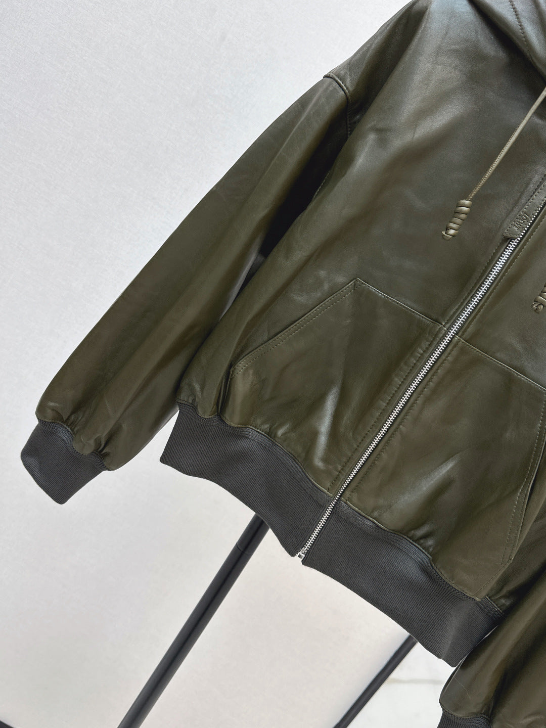 Loe 25fw leather jacket