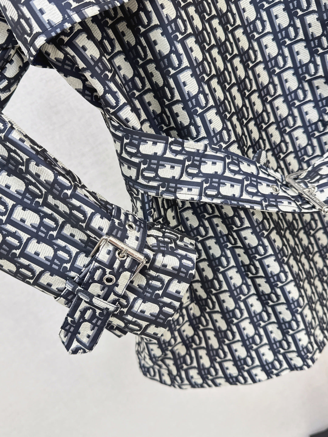 CD 25fw jacquard coat