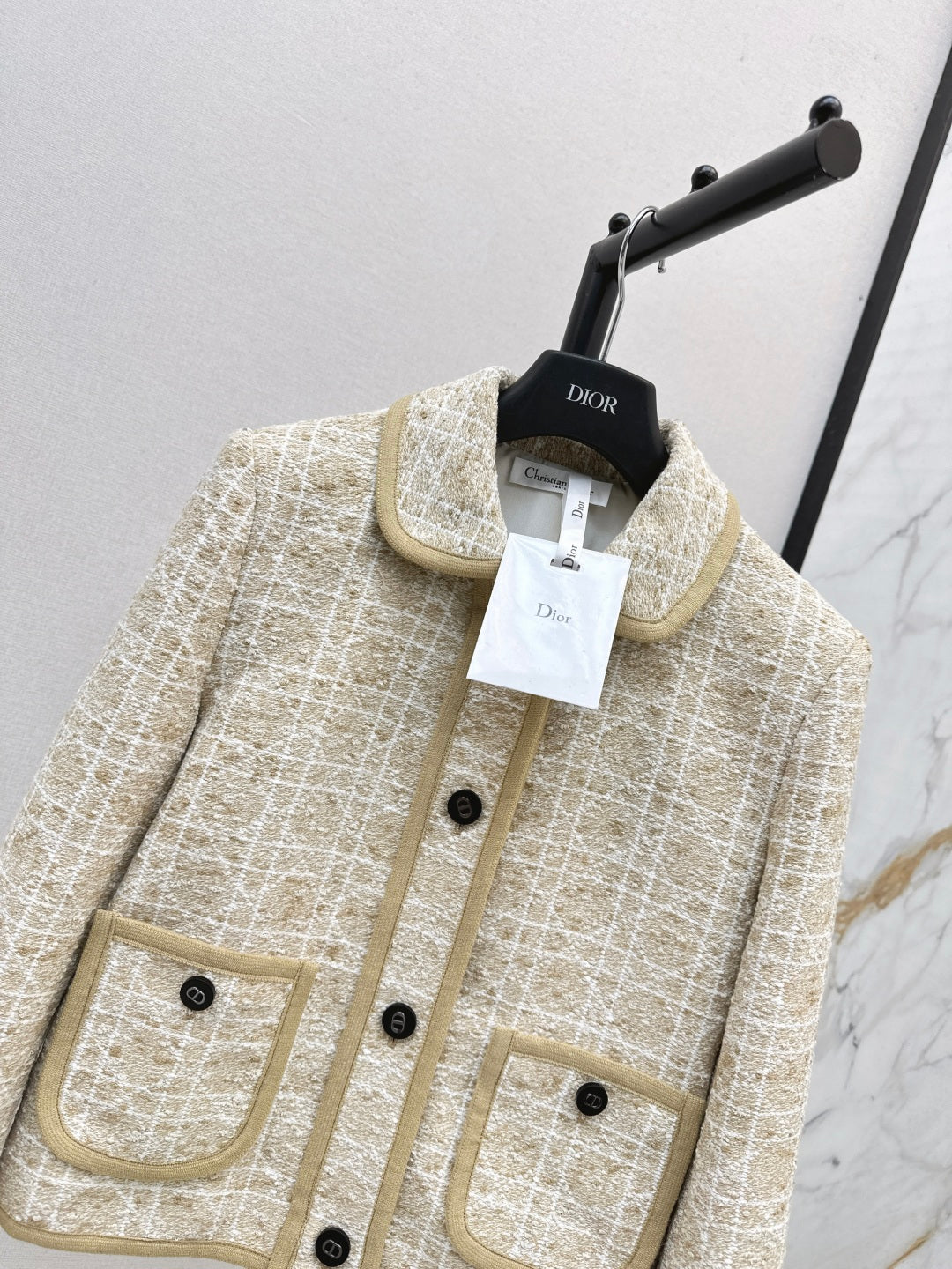 CD 25fw Miss D jacket