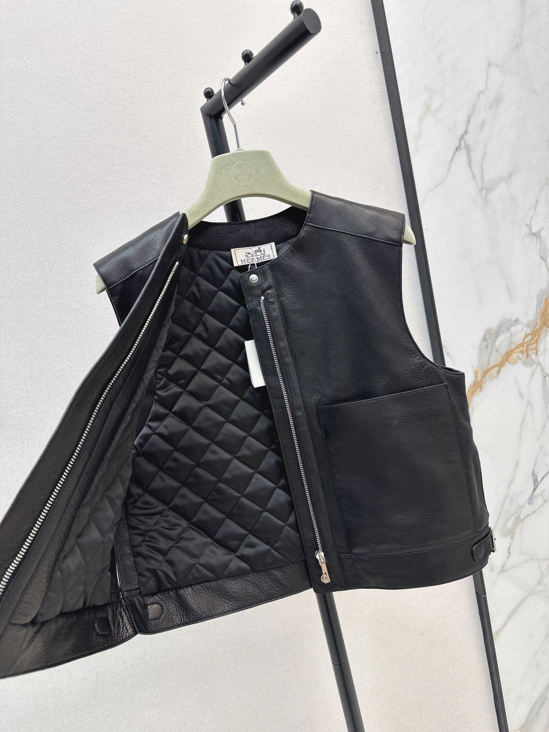 Herm 25fw leather vest