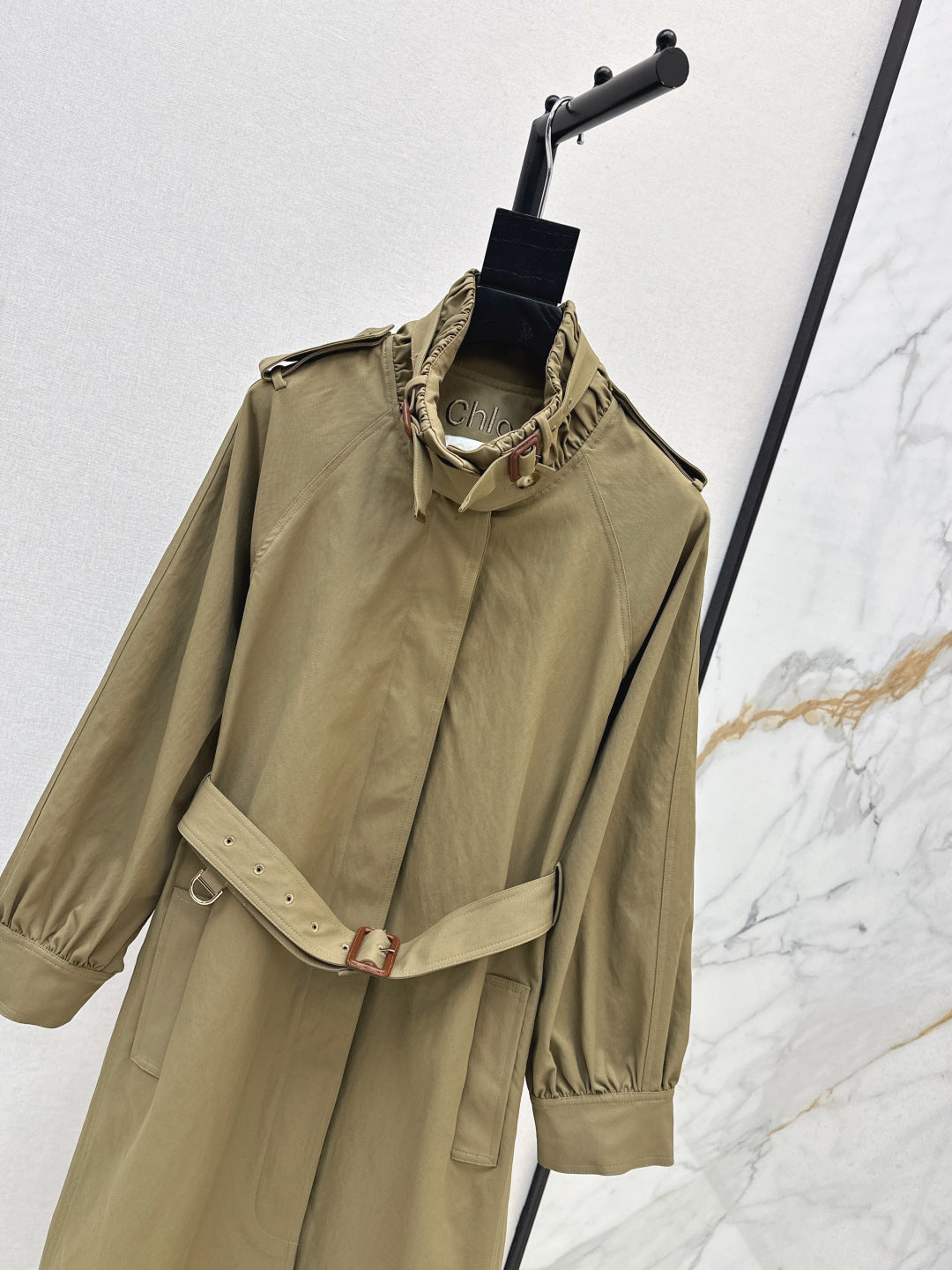 Chl 25fw trench coat