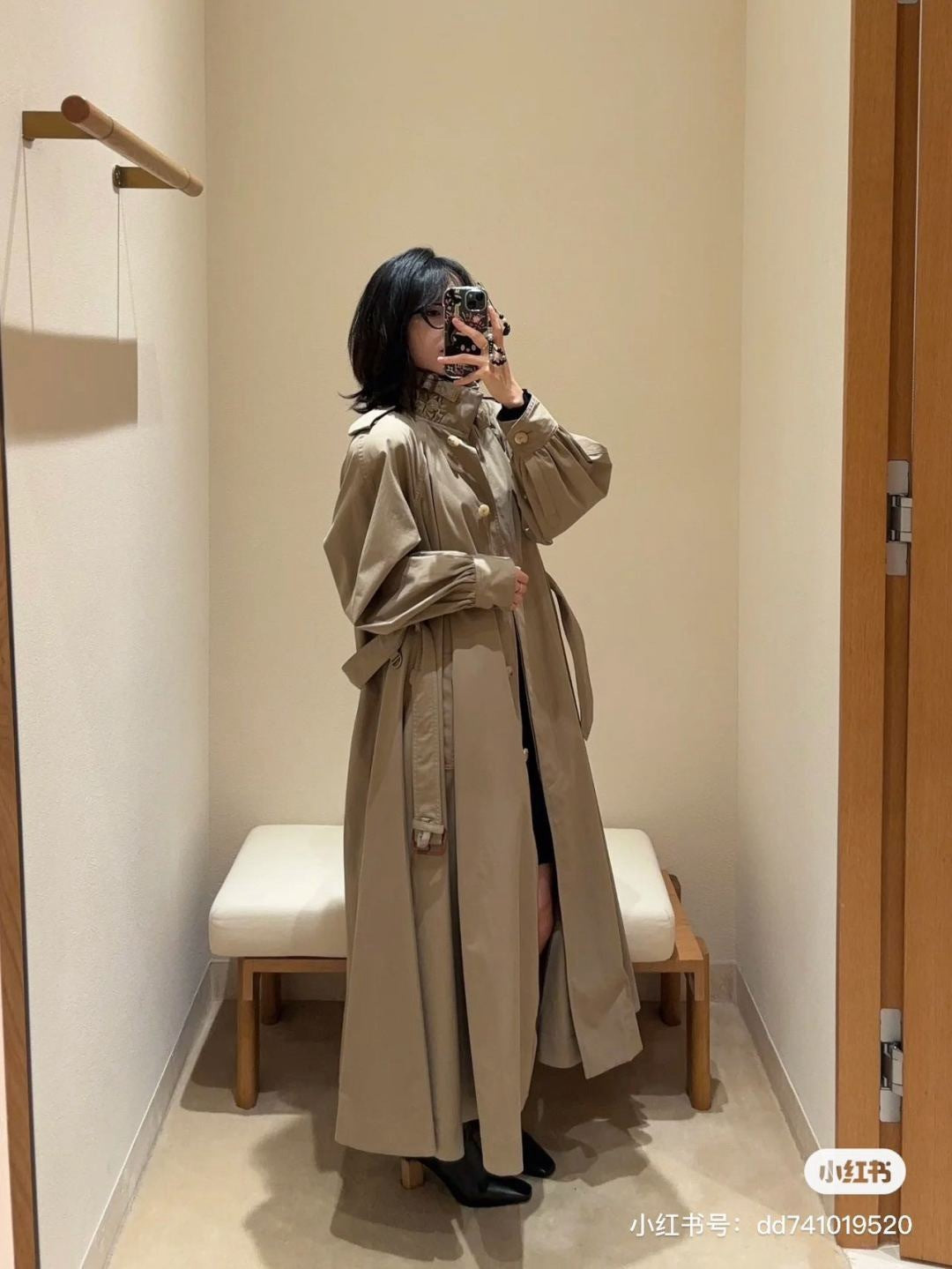 Chl 25fw trench coat
