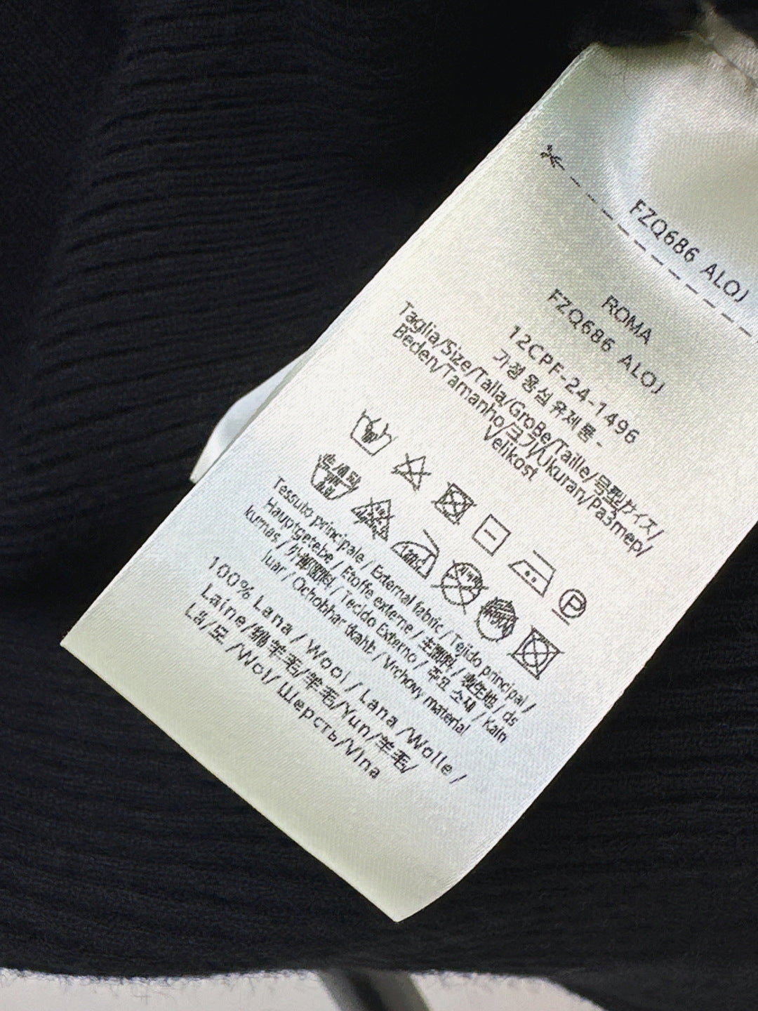 Fend 25fw knitted sweater