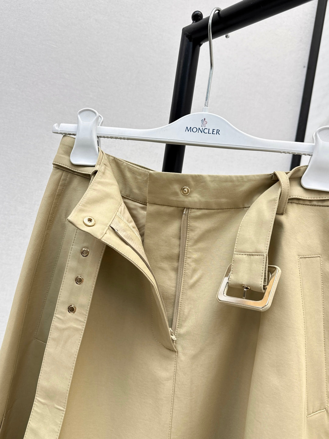 Monc 25fw skirt