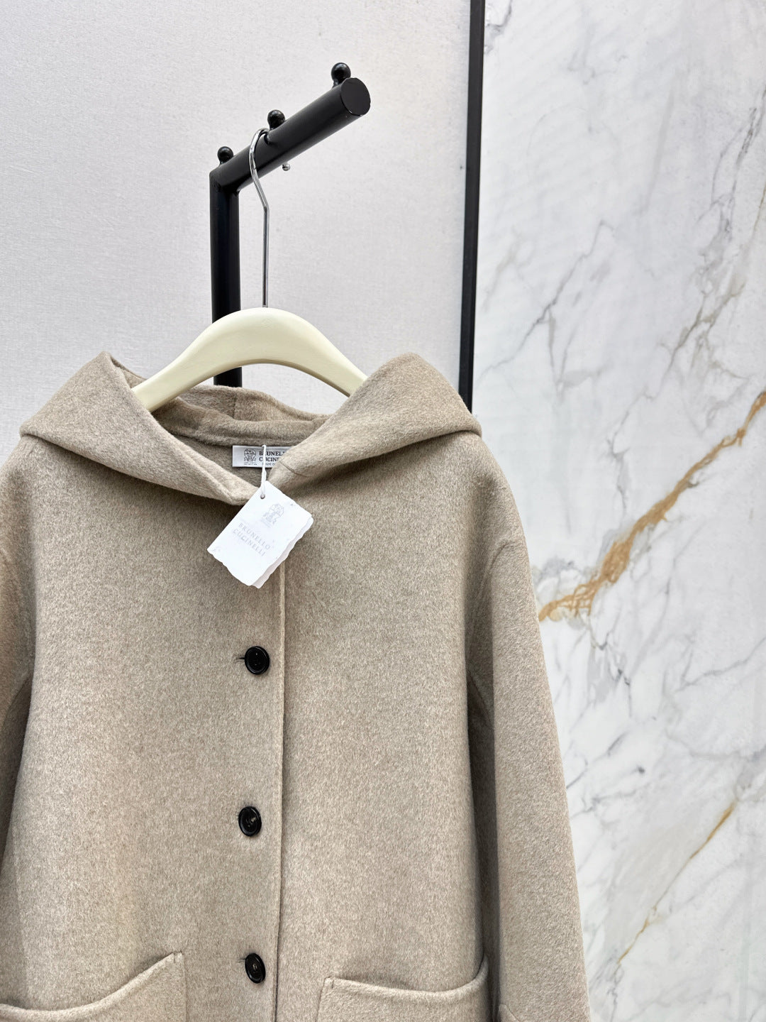 Loro 25fw hooded coat