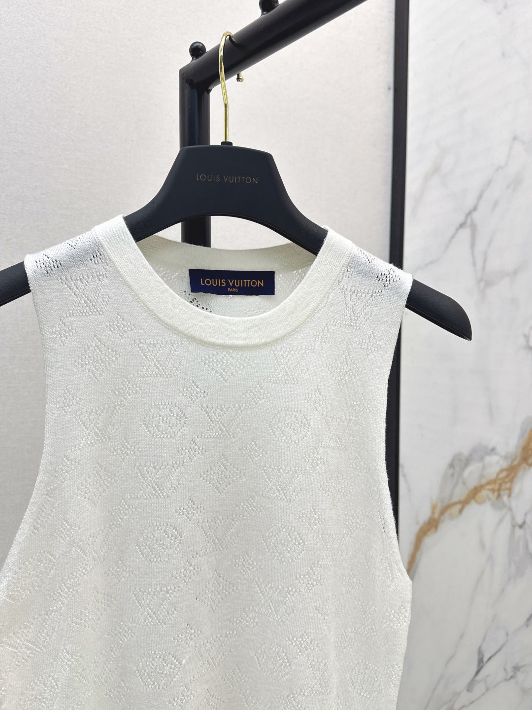Louis 25fw knitted vest