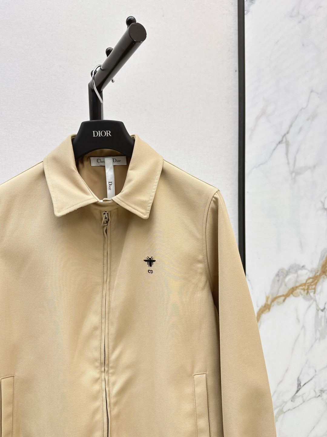 CD 25fw jacket