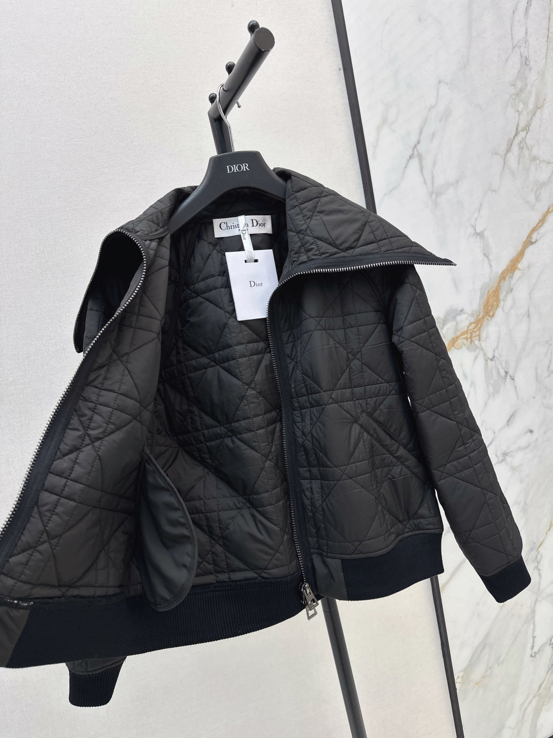 CD 25fw padded jacket