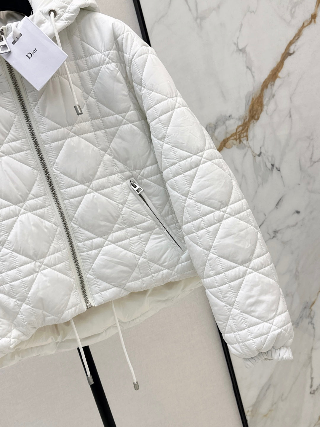 CD 25fw down jacket