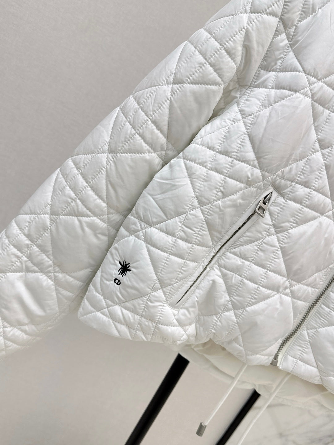 CD 25fw down jacket