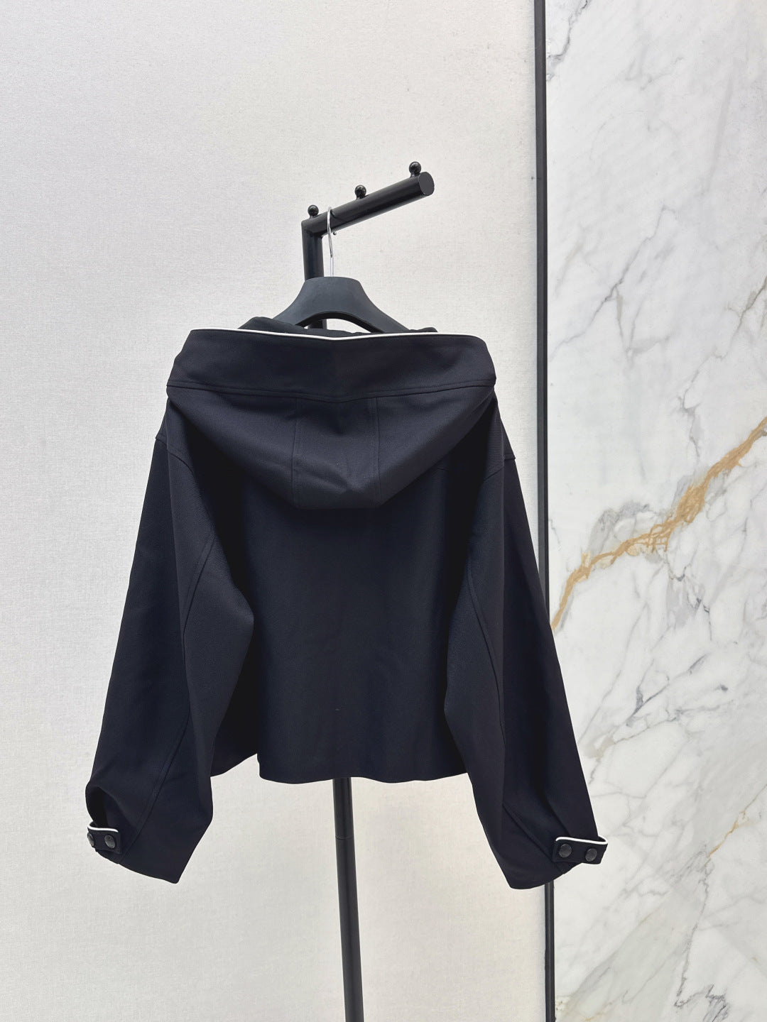 CD 25fw hooded jacket