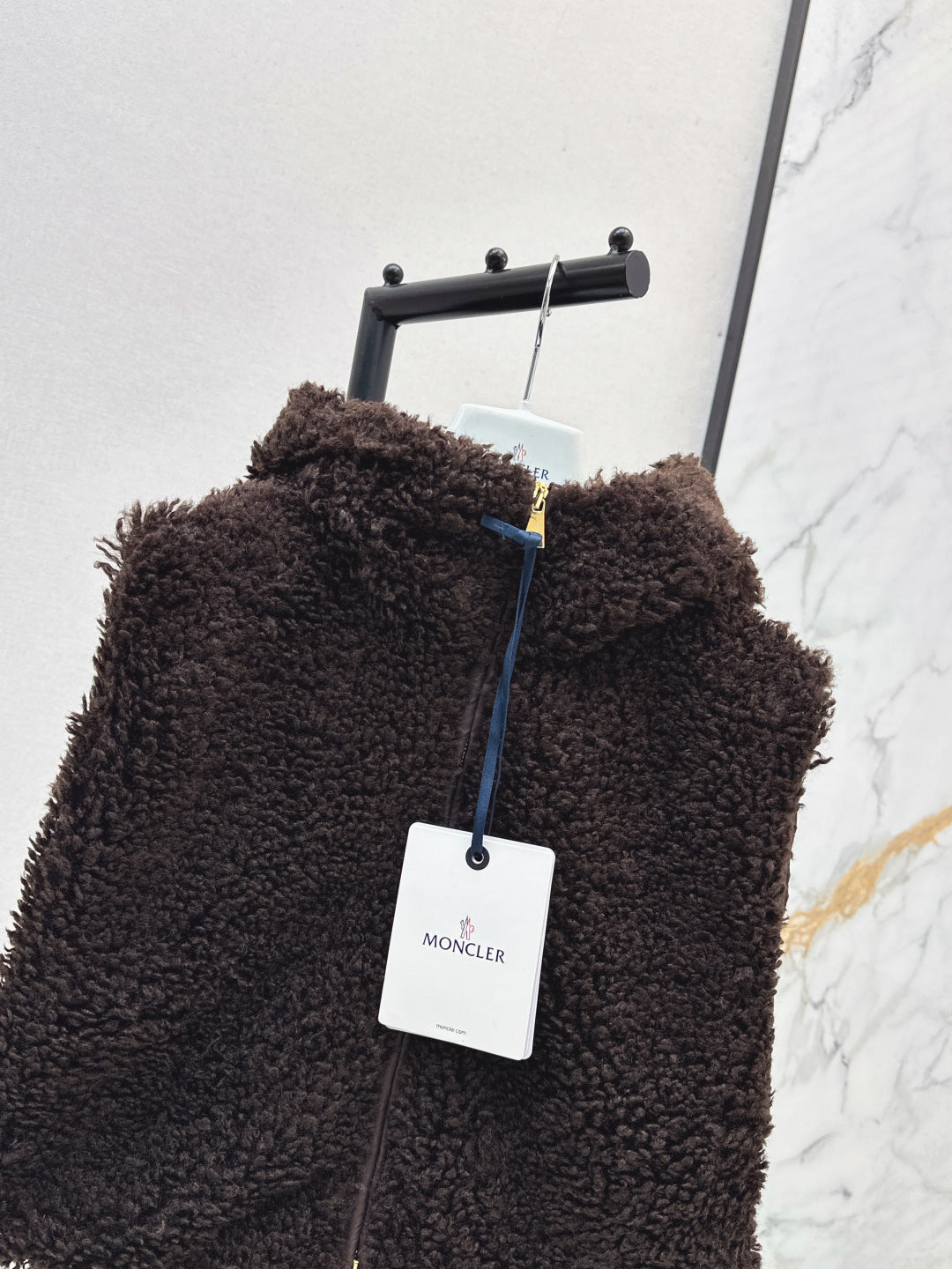 Monc 25fw down vest