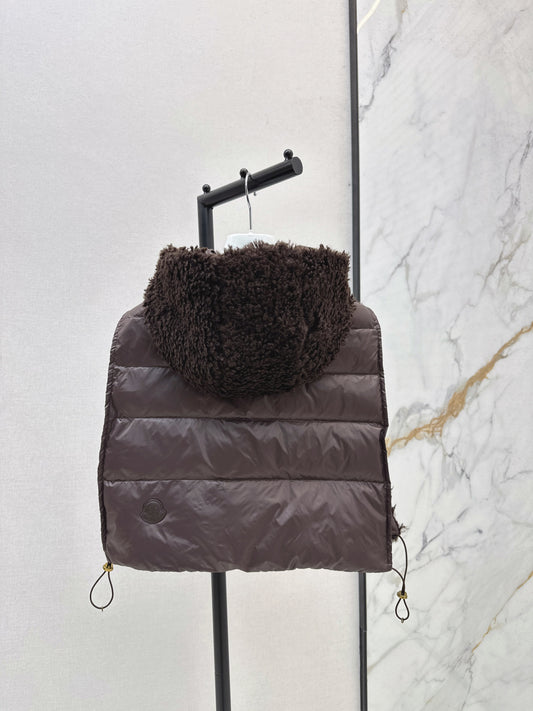 Monc 25fw down vest