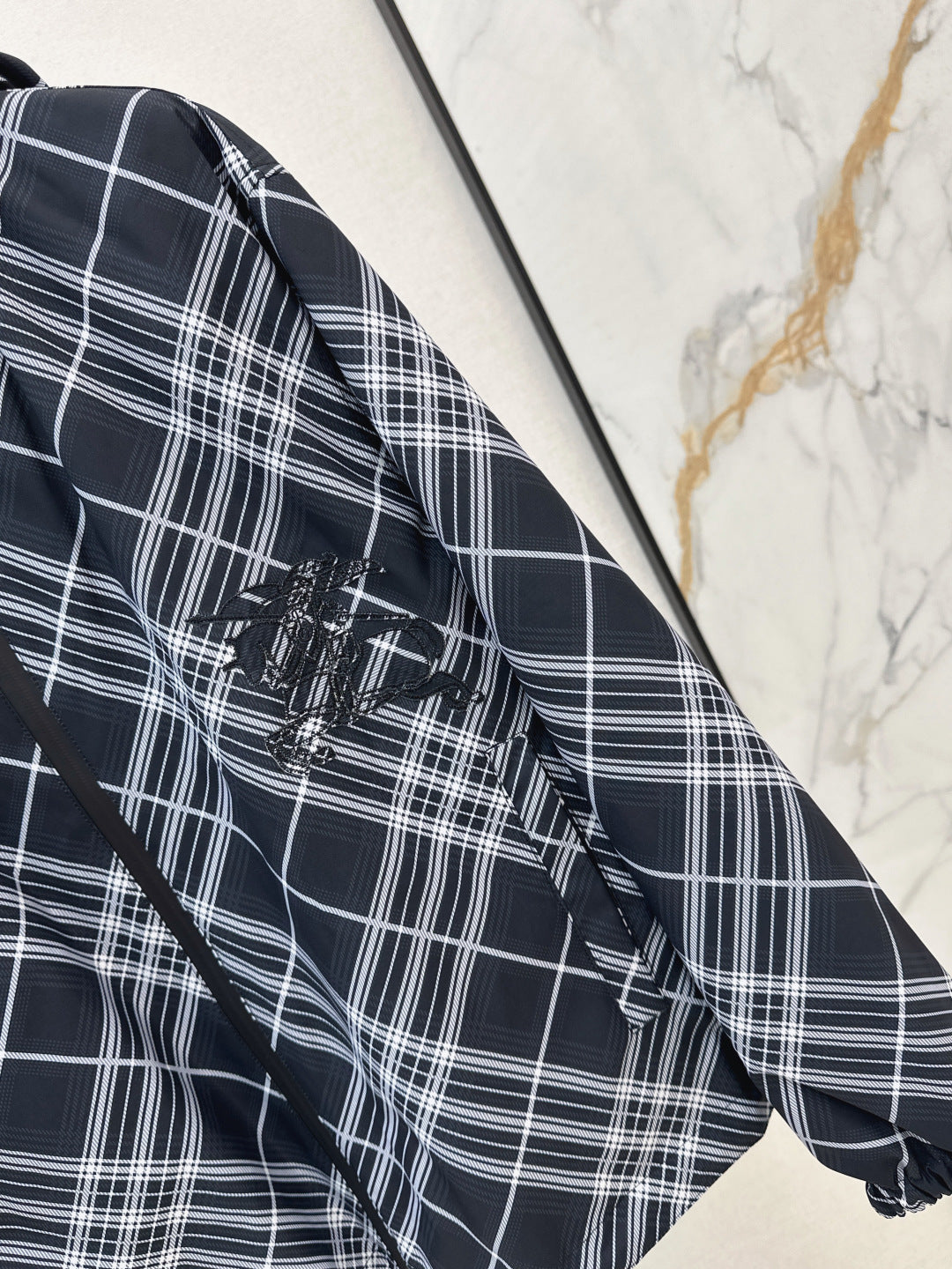 Bur 25fw reversible jacket