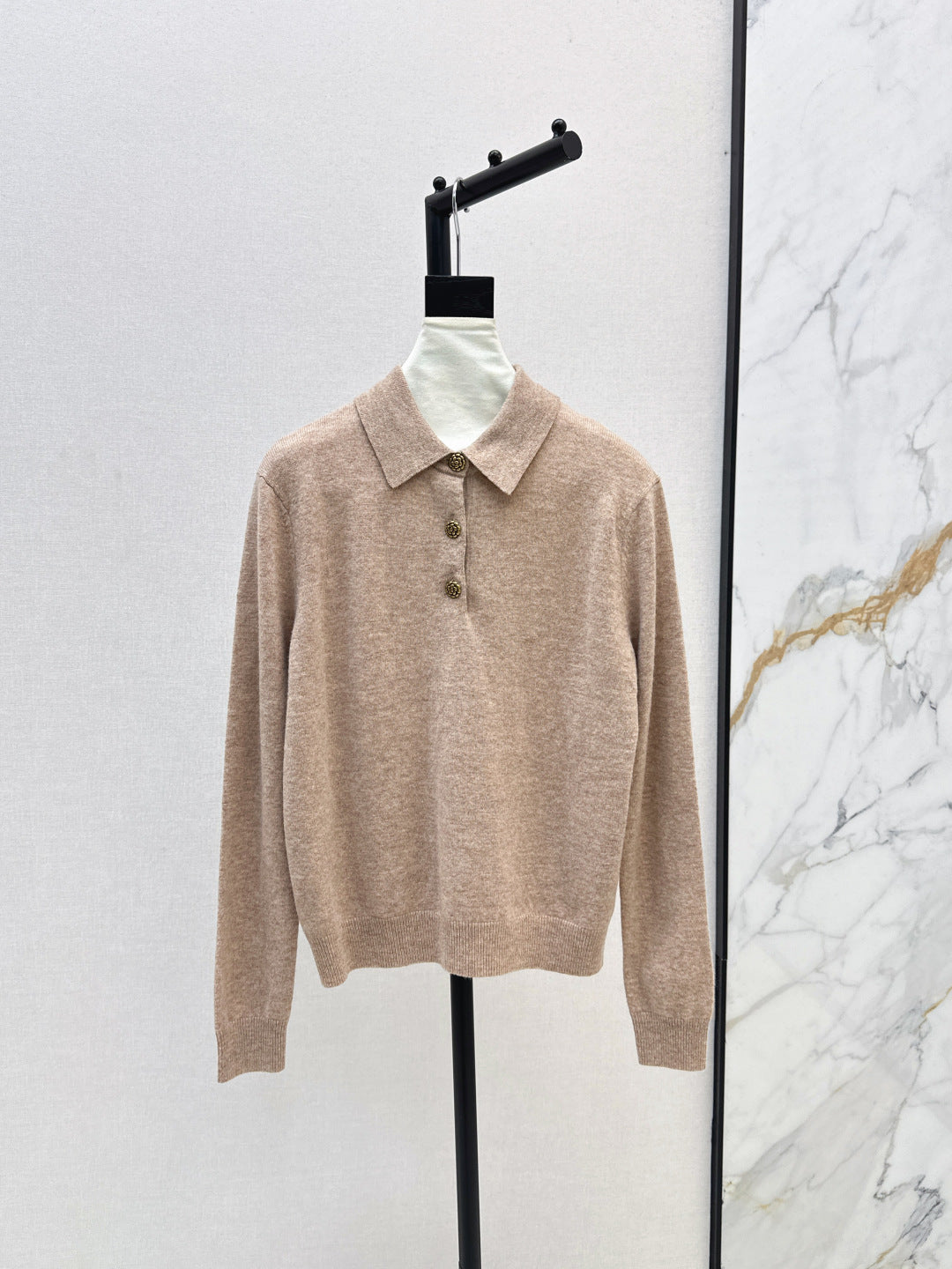 Loro 25fw lapel sweater