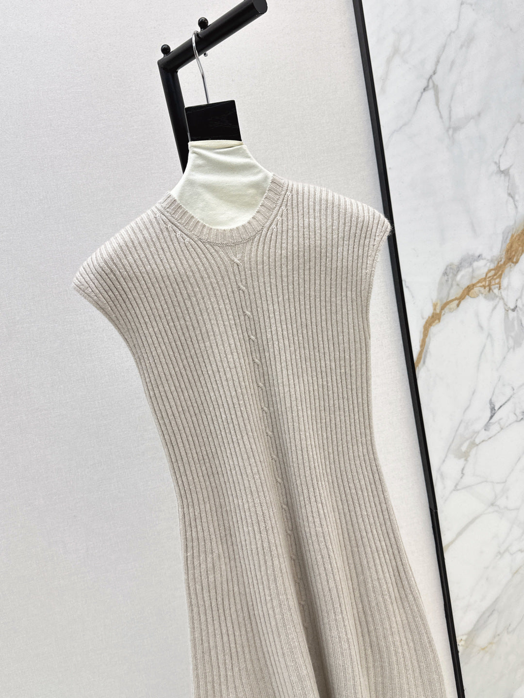 Loro 25fw cashmere dress