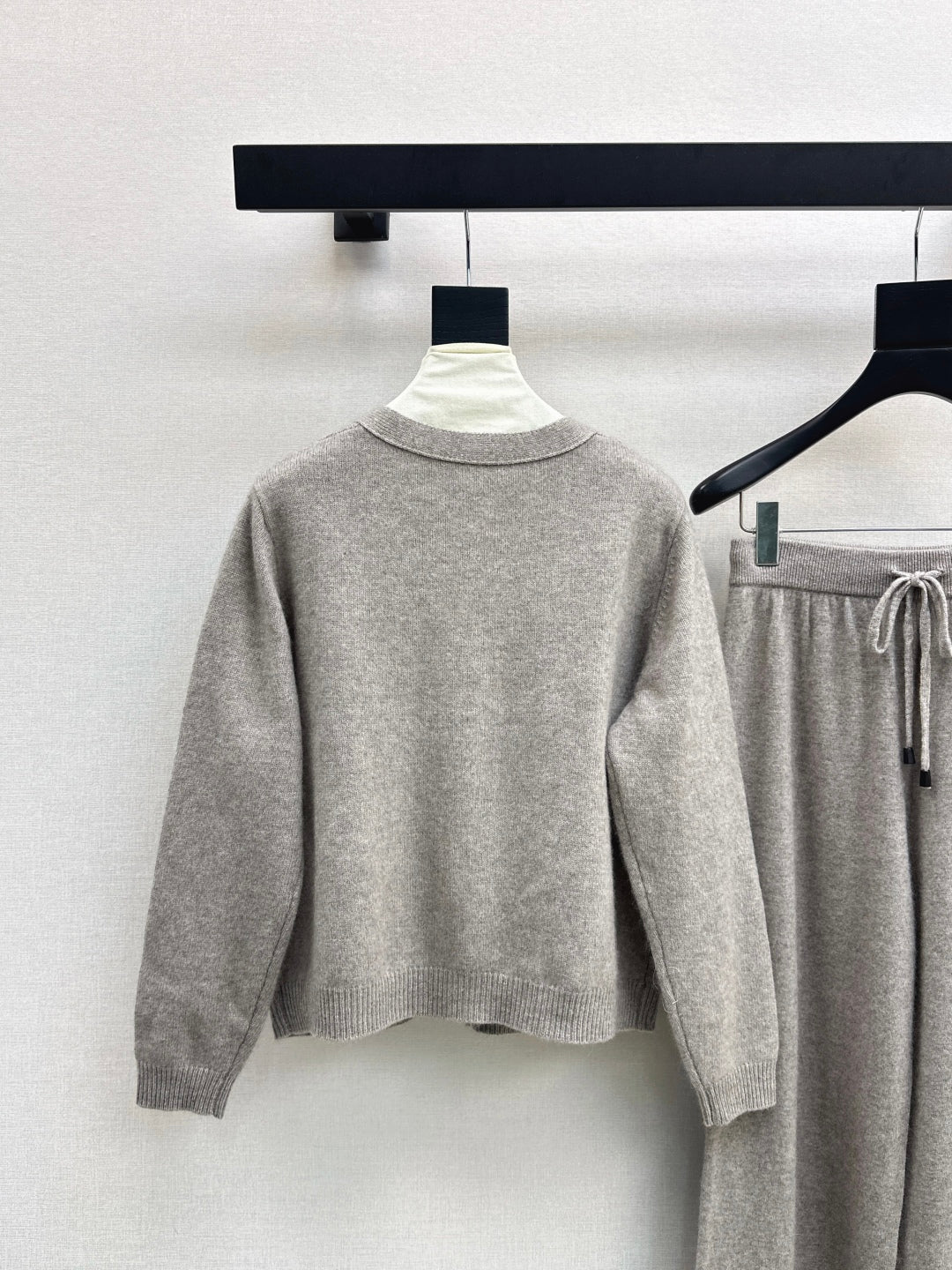 Loro 25fw knitted suit