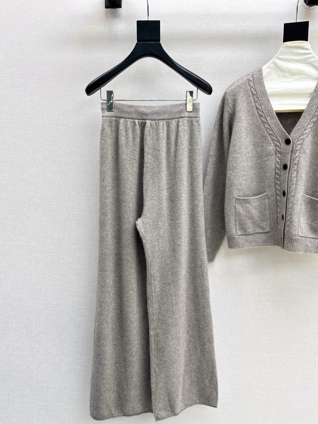 Loro 25fw knitted suit