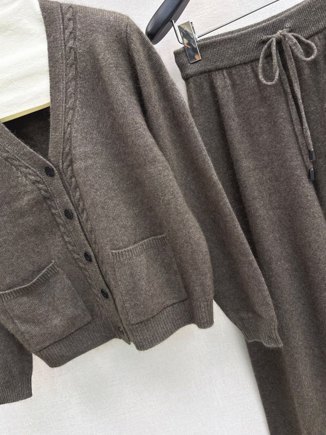 Loro 25fw knitted suit