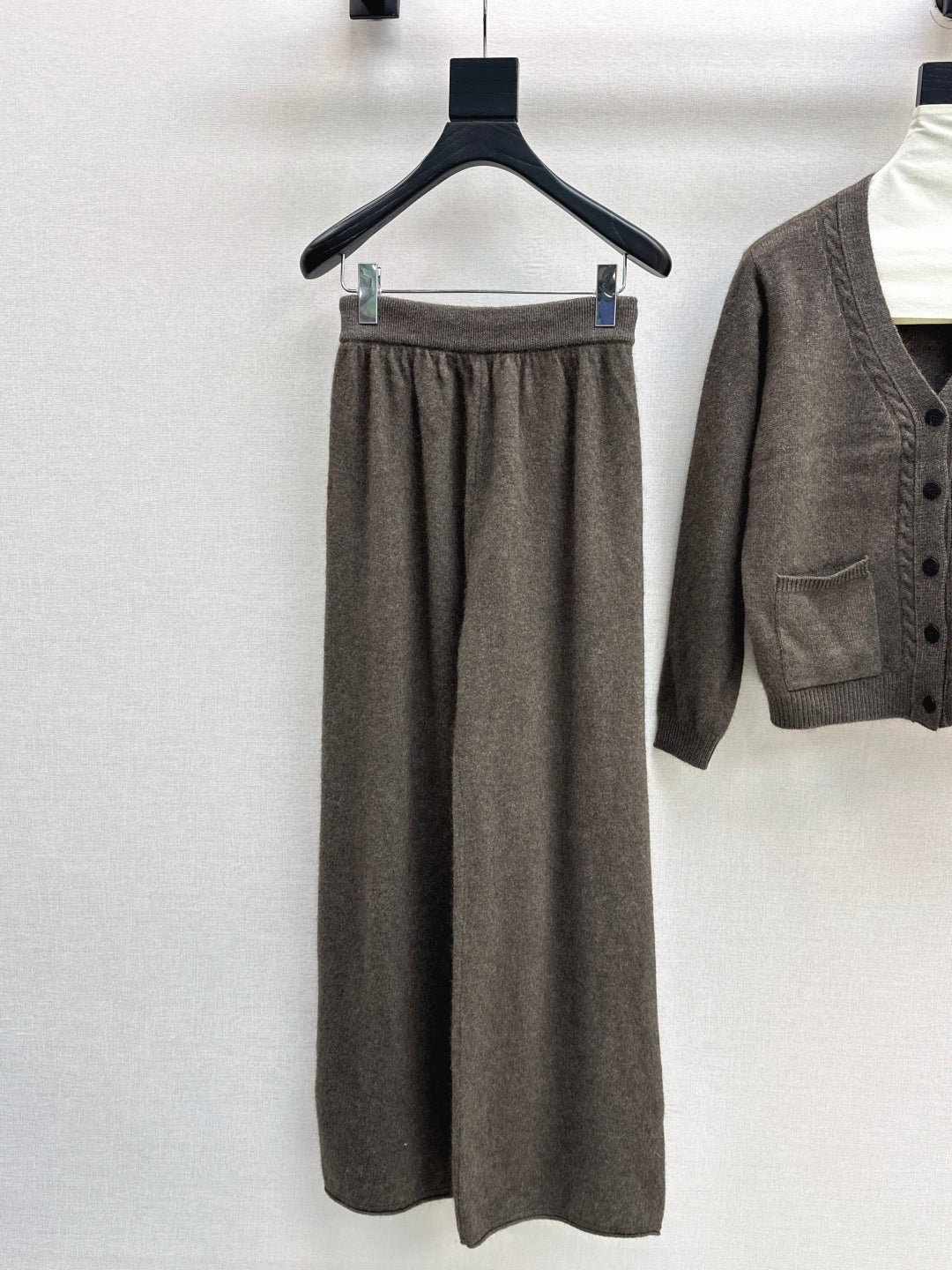 Loro 25fw knitted suit