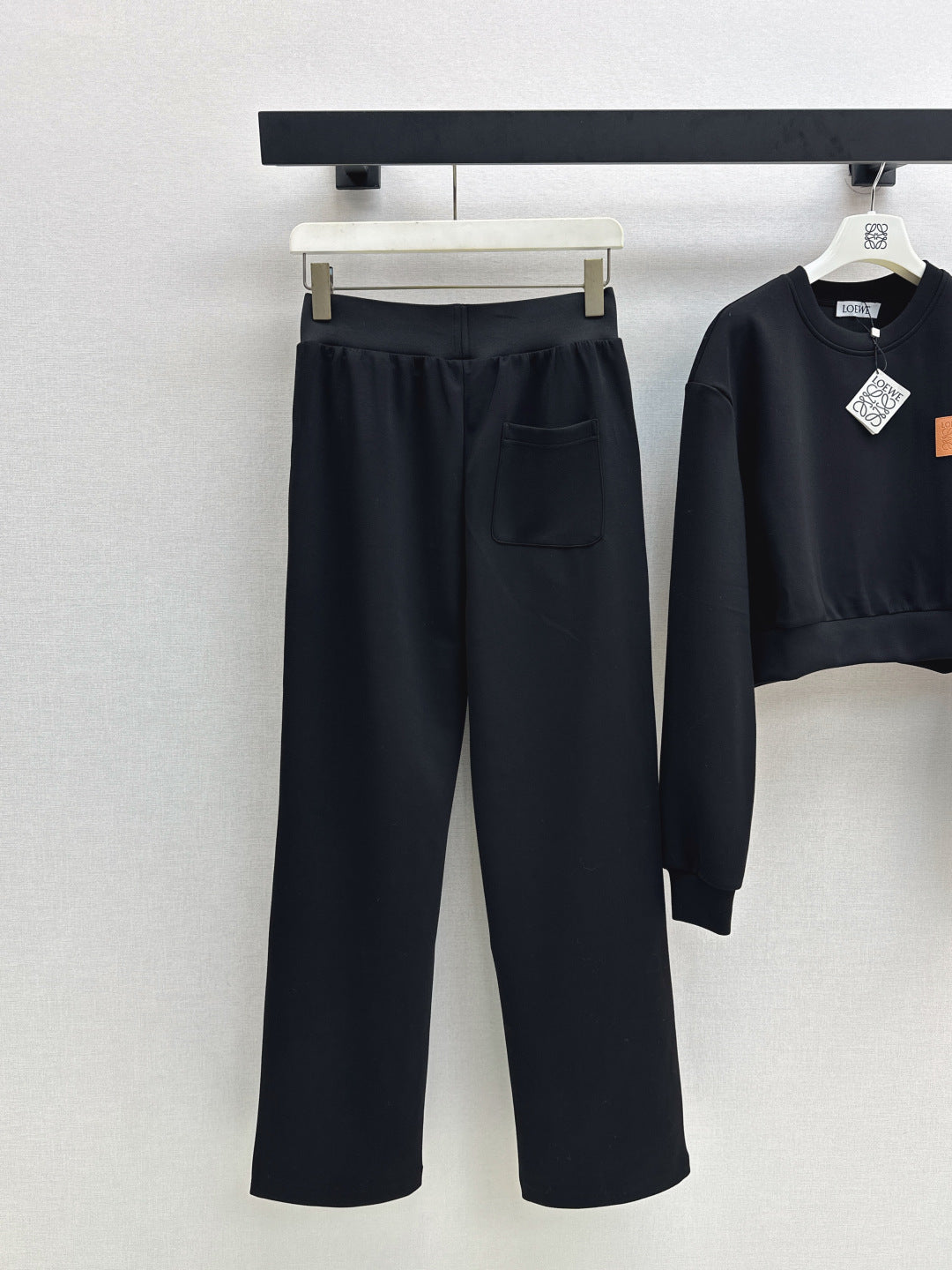 Loe 25fw tracksuit