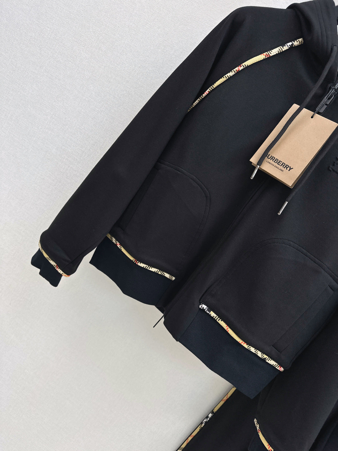 Bur 25fw tracksuit