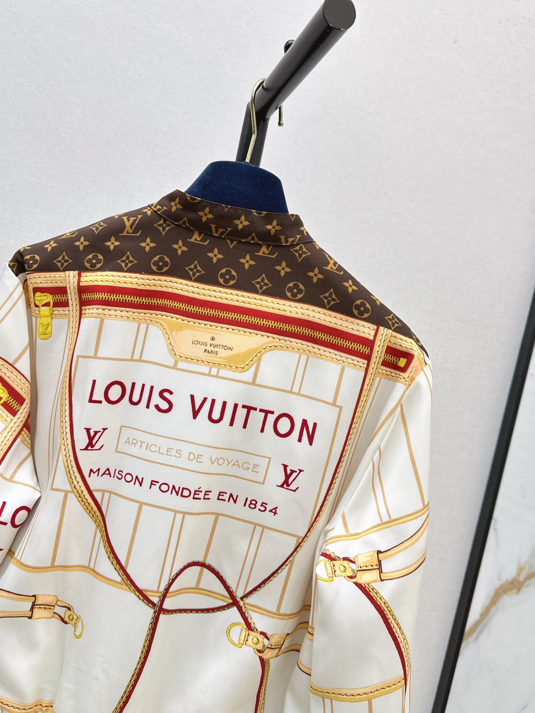 Louis 25fw reversible jacket