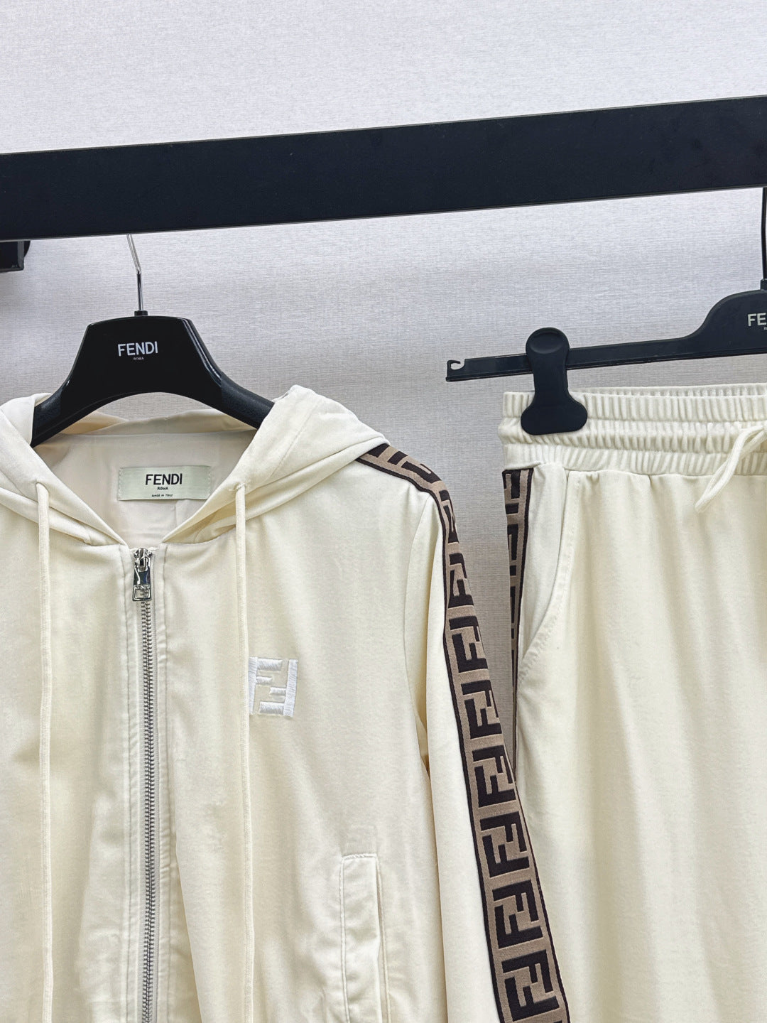 Fend 25fw tracksuit