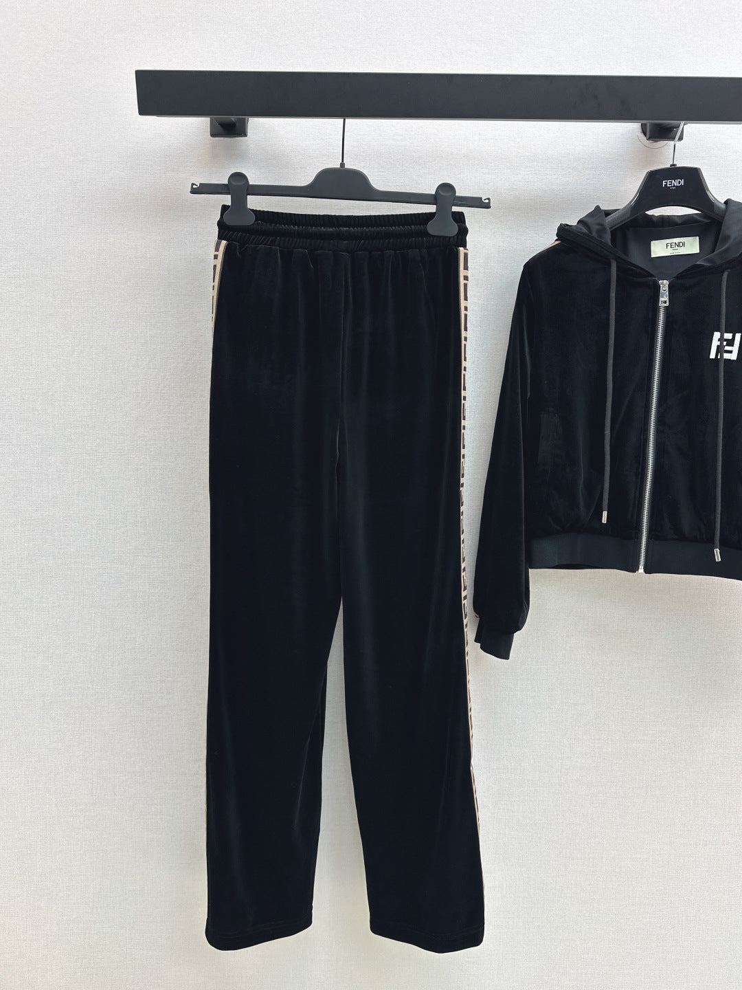Fend 25fw tracksuit