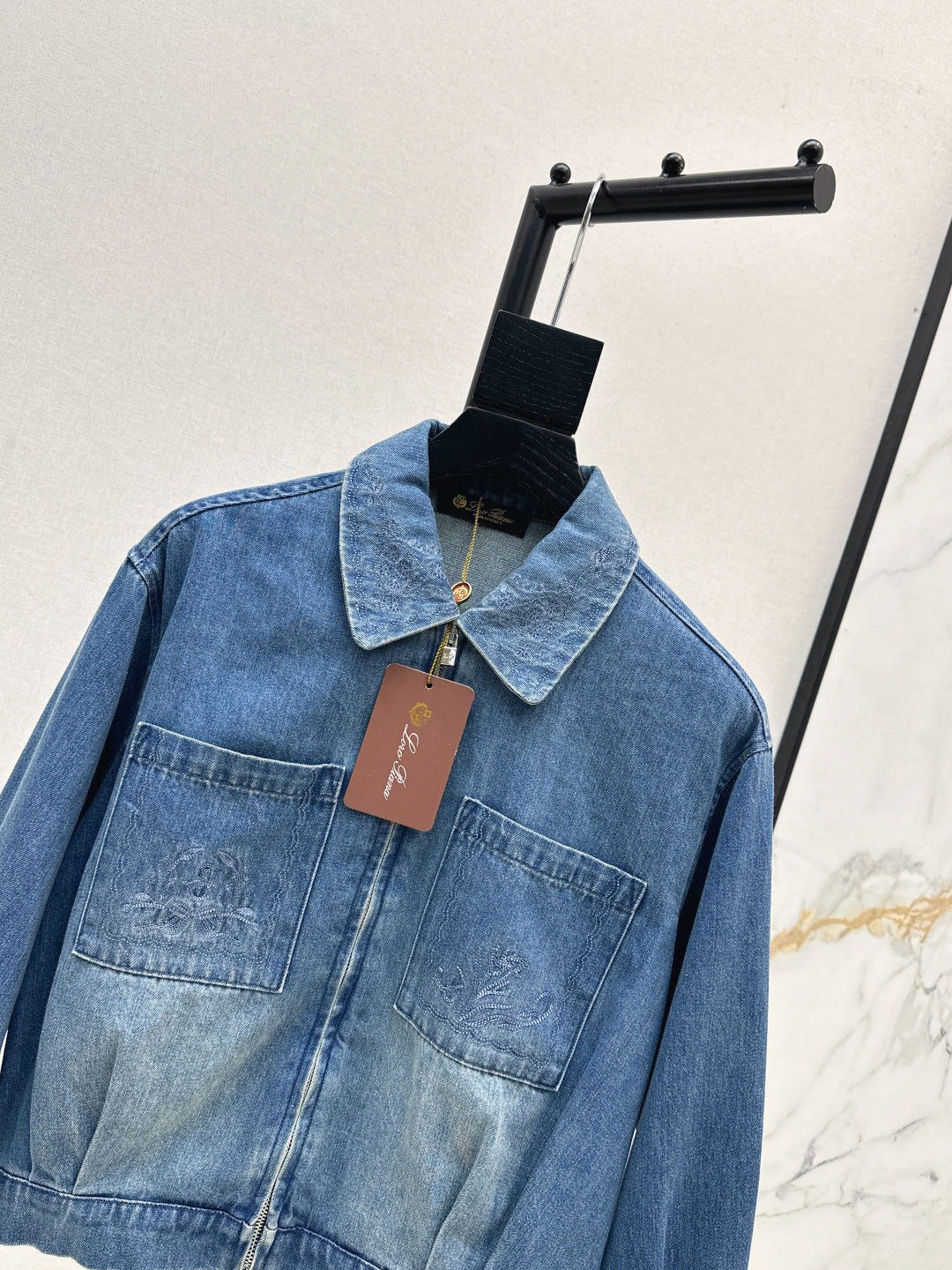 Loro 25fw embroidered jacket