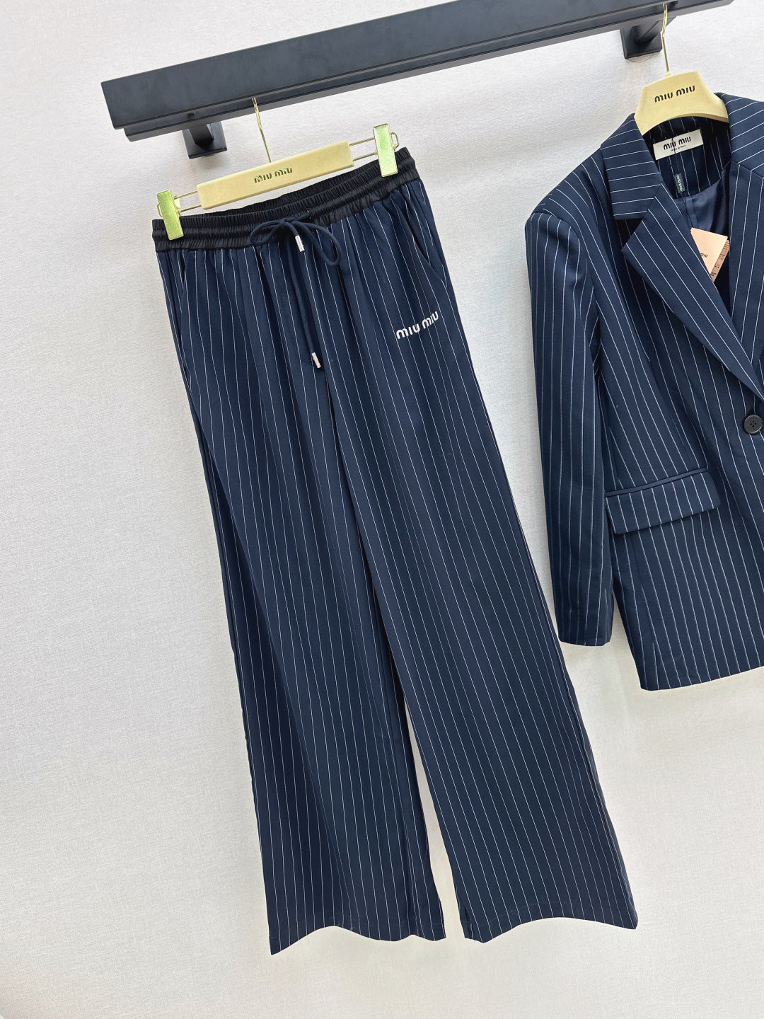 Miu 25fw striped pants