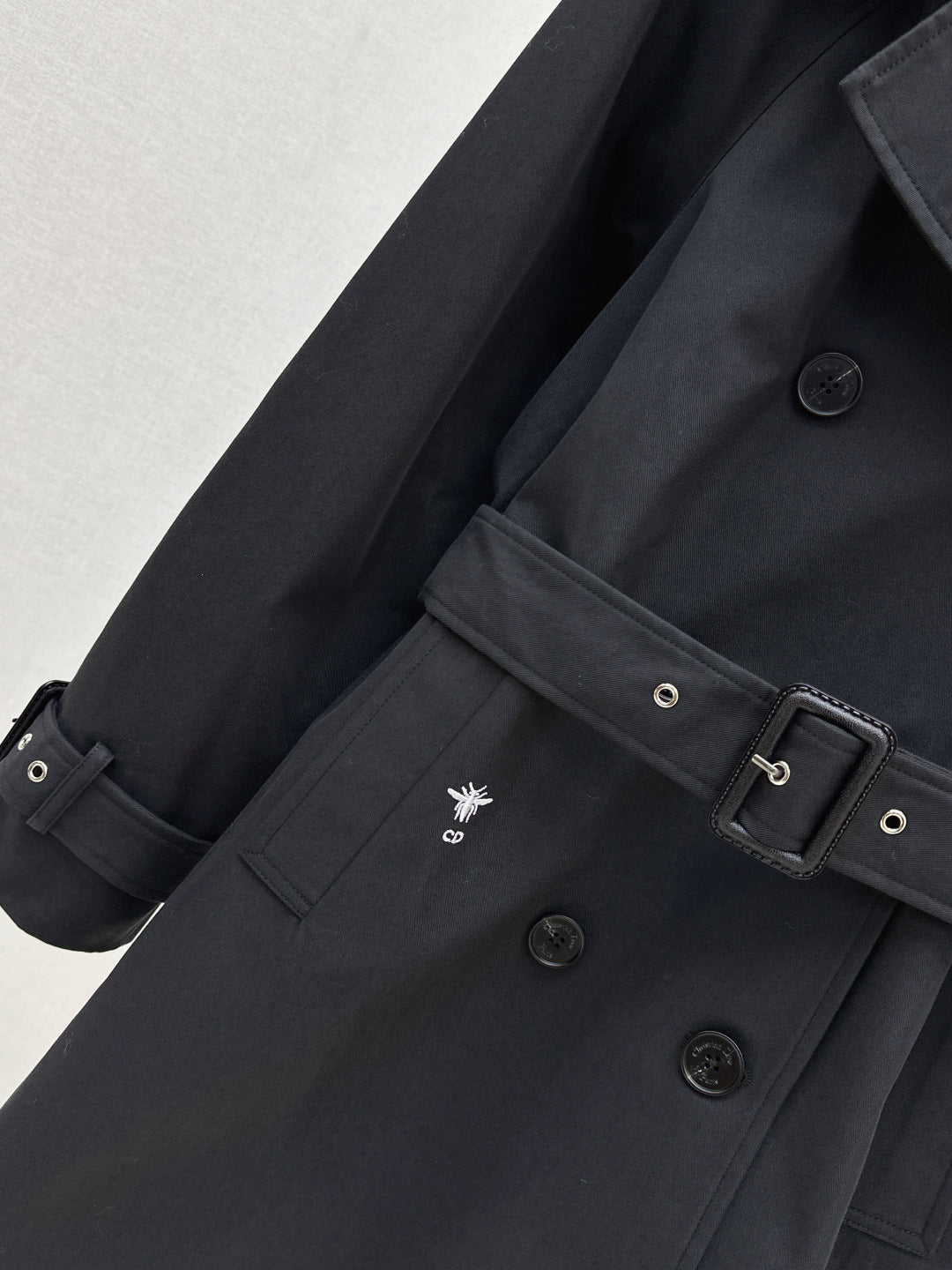 CD 25fw trench coat